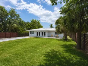 New Modern 3BR • Cruise Port • Las Olas & Beaches - Image 3