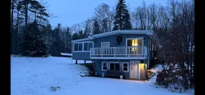 Family Chalet Huge Yard Near Bike Hike Swim Golf! - Image 2