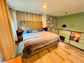 Safe, Downtown Apartment with Parking - Image 5