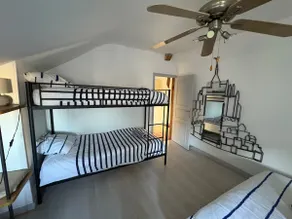 atypical accommodation in the heart of the old town - Image 5