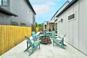 Downtown White-Tree House med opvarmet privat pool og tagterrasse - Image 3