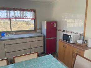 Country house with an ocean view - Image 3