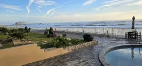 Family's Nest ~ Sleeps 4 ~ Pool Open - Image 2