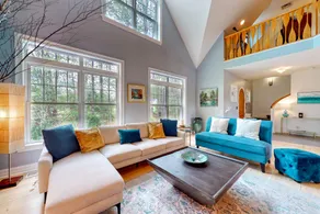 Spacious 4BR | Chef's Kitchen| Fireplace - Image 4