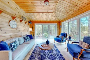 Spacious 4BR | Chef's Kitchen| Fireplace - Image 5