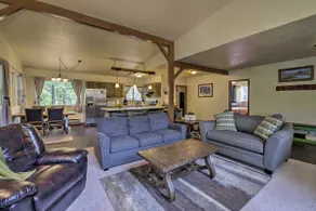 Private Cabin, 5-Min Drive to Hot Springs & Golf! - Image 5