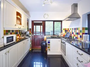 South Lodge Cottage - Image 4