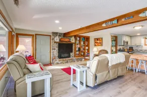 'Hiller Haus' w/ Boat Dock in Lake of the Ozarks! - Image 2