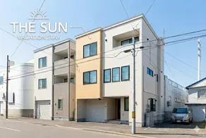3-minute walk from the station!4LDK house for up to 11 people. 10 minutes direct to Odori & fully equipped indoor garage [SUN]　 - Image 2