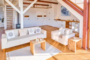 Light-flooded dream loft with panoramic views - Image 5