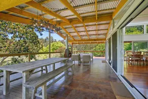 Cooinda Country Coastal Views Open Fireplace - Image 3
