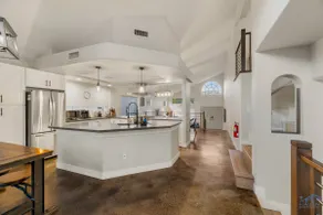 Stunning 5BR w/ Pool! Open Kitchen! Pool Table! - Image 4