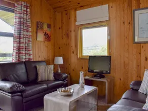 Loch Earn View Lodge - Image 4