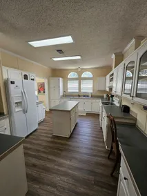 The Blessed Way 4 BD RM 3 BA Great for Large Groups - Image 5