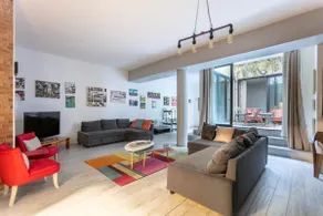 Spacious New Yorker Loft 2 BR 3 Showers with Patio - Image 2