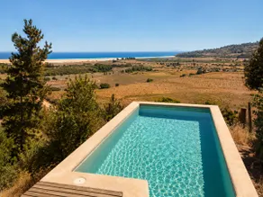 Beachfront · Ocean View and Pool - Image 4