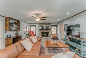 LakePoint Sports Cartersville Bunkhouse - Image 2
