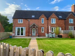 Personaggio Cottage Nr Peak District e Alton Towers - Image 2