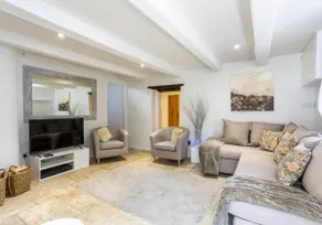 Culls ‘Award winning’ Cottage, Southrop - Image 5