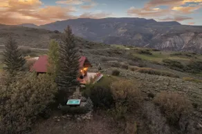 Windance Cabin, Private Beach on 750 Acres For You - Image 2