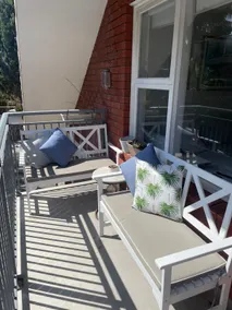 Bright & Sunny Dee Why Beach Holiday apartment - Image 4
