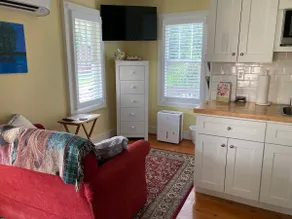 Private Cabin in Backyard of Historic Home - Image 4
