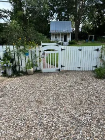 Private Cabin in Backyard of Historic Home - Image 2