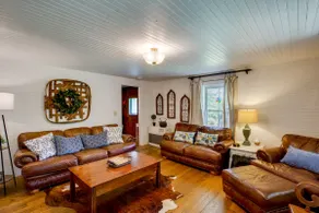 'Lil Red Hen' Cottage in the Boone Area w/ Hot Tub - Image 4