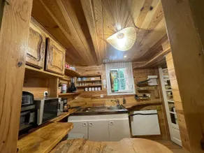 Quiet country cottage, independent chalet style, 1 bedroom - Image 2
