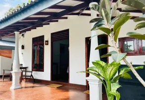 Talalla Studio 2 ~Pool~Kitchen~AC~Starlink WiFi - Image 3