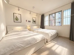Hongdae Residence-2 1min from Hongik Uni station Exit #1 - Image 3