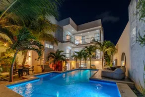 villa: 5 rooms+5 bathrooms+6 beds+pool 24/7 Concierge - Image 2