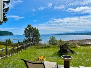 Oceanfront Luxury Guest Suite and Sauna in a Rustic Natural setting - Image 2