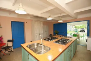 Qiwi House - Image 5