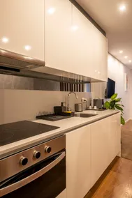 Bright & Cozy Designer Home |Braga Historic Center - Image 4