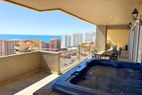 Bella Sirena B-705 3-Bed 3-Bath Penthouse with Private Hot Tub & Ocean Views - Image 2