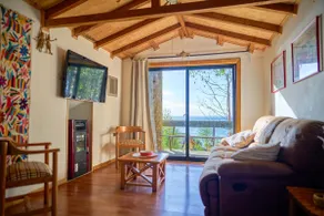 Lakefront cabin, Puerto Varas - Image 2