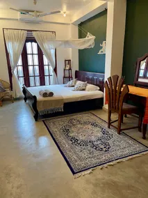 Blue Swan Inn - Apartment (Renovated July 2025) - Image 2