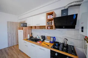 ChicStudio+FullKitchen+Free Parking+Popcorn - Image 4