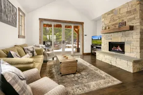 New! Miners Camp Stunner! Heart Of Suncadia Resort - Image 2