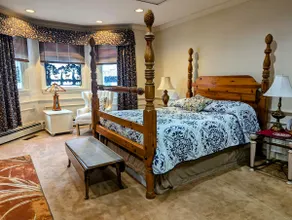 Downtown Suite - Image 2