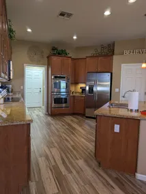 Casa Bella-Luxury home on corner lot, bring your fur baby. - Image 5
