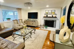 Spacious 6BR Family Home Near Newport Beaches - Image 2