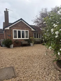 Stylish, dog friendly, cosy house with open fire - Image 2