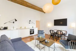 Cosy in Sentier. Montmartre by Habitat Parisien - Image 2