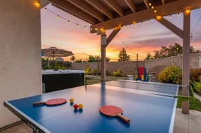 Hot Tub |Backyard|Arcades|Pool Table|BBQ|Ping Pong - Image 2