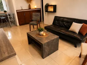 Pet Friendly Apartment with Garden | 5 min downtown. - Image 4