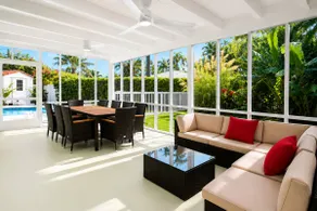 First-Class 5BR Villa in Hollywood Lakes - Image 4
