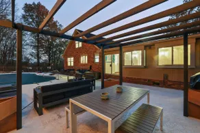 Amazing home + swimming pool 25 min from Nashville - Image 5