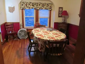 Charming Firestone Park Craftsmen home - Image 4